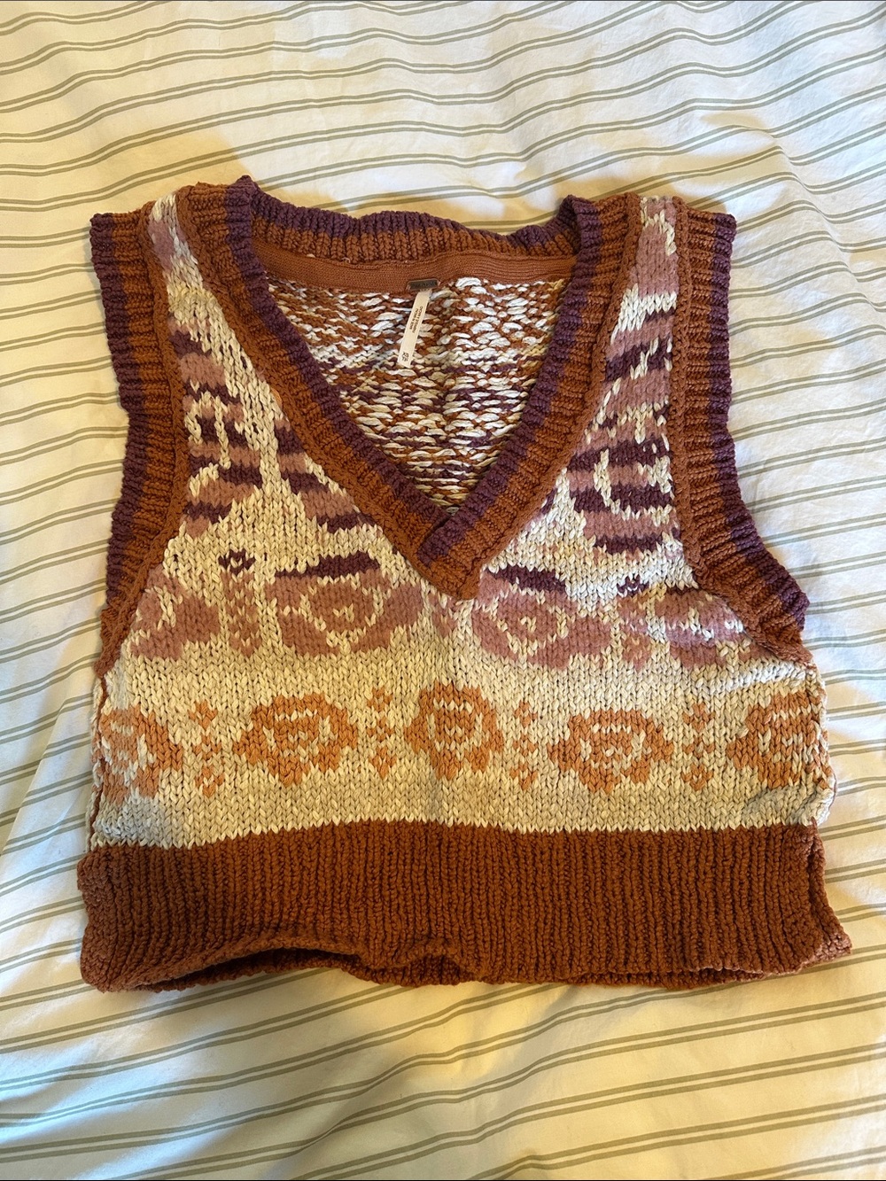 Free People Cropped Floral Knit V-Neck Vest in Rust, Cream, and Mauve
